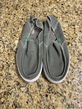 Sanuk Men's Grey Canvas Slip-On Loafers